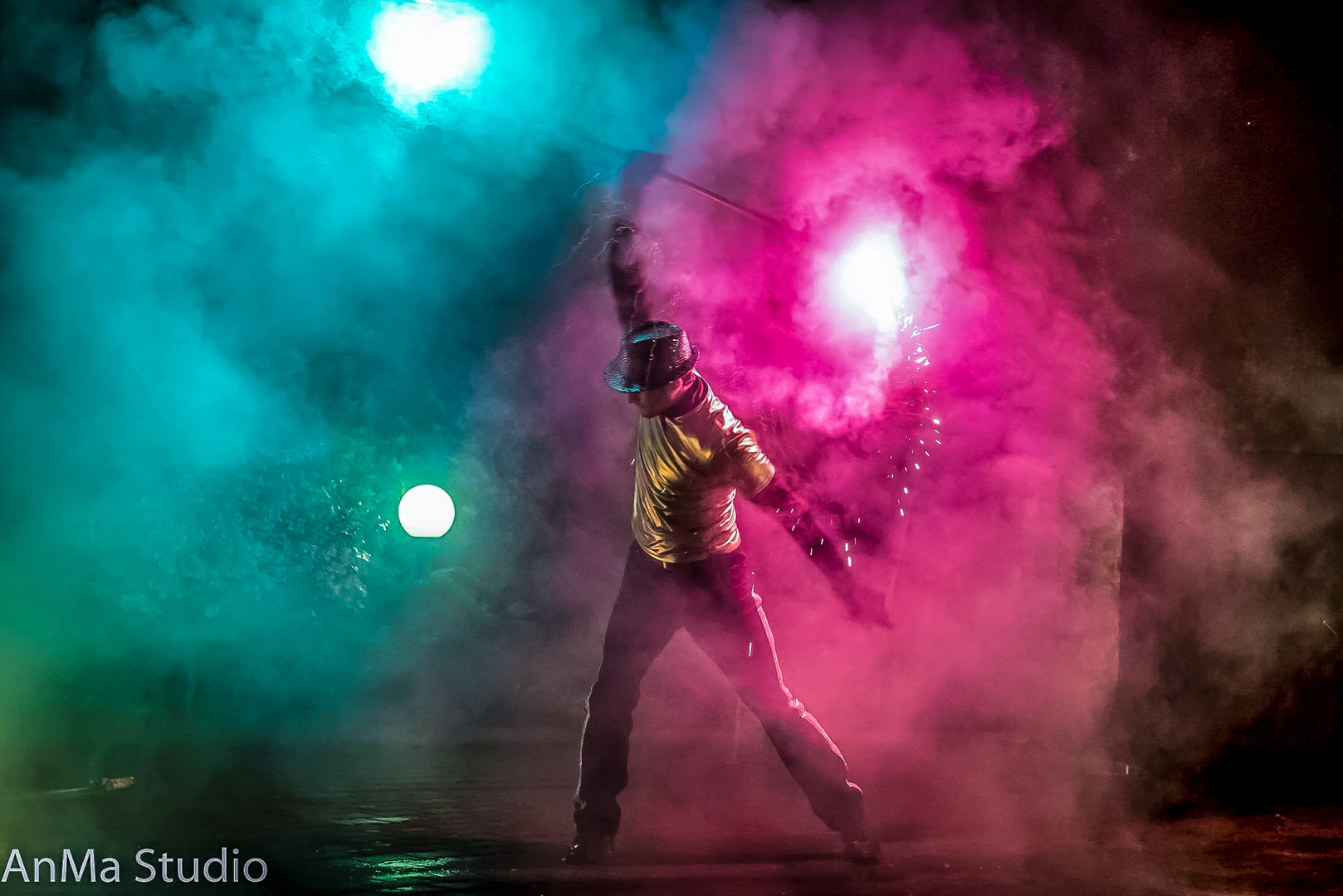 Fever_Night_ _Labareda_Fireshow_-_AnMa_Studio_8_